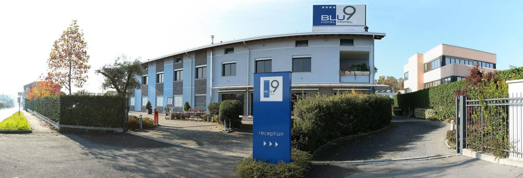 Blu9